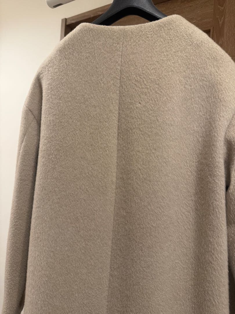 IENA ラムウールノーカラーロングコート