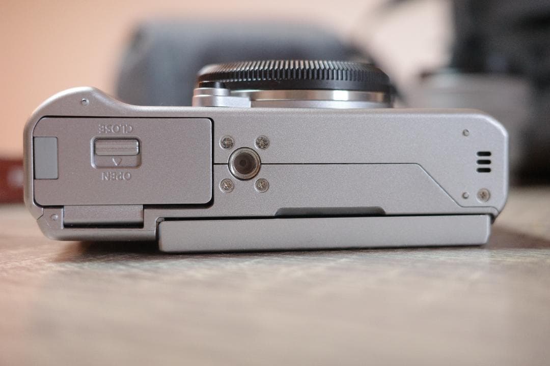 【美品】FUJIFILM X-A5【付属品あり】