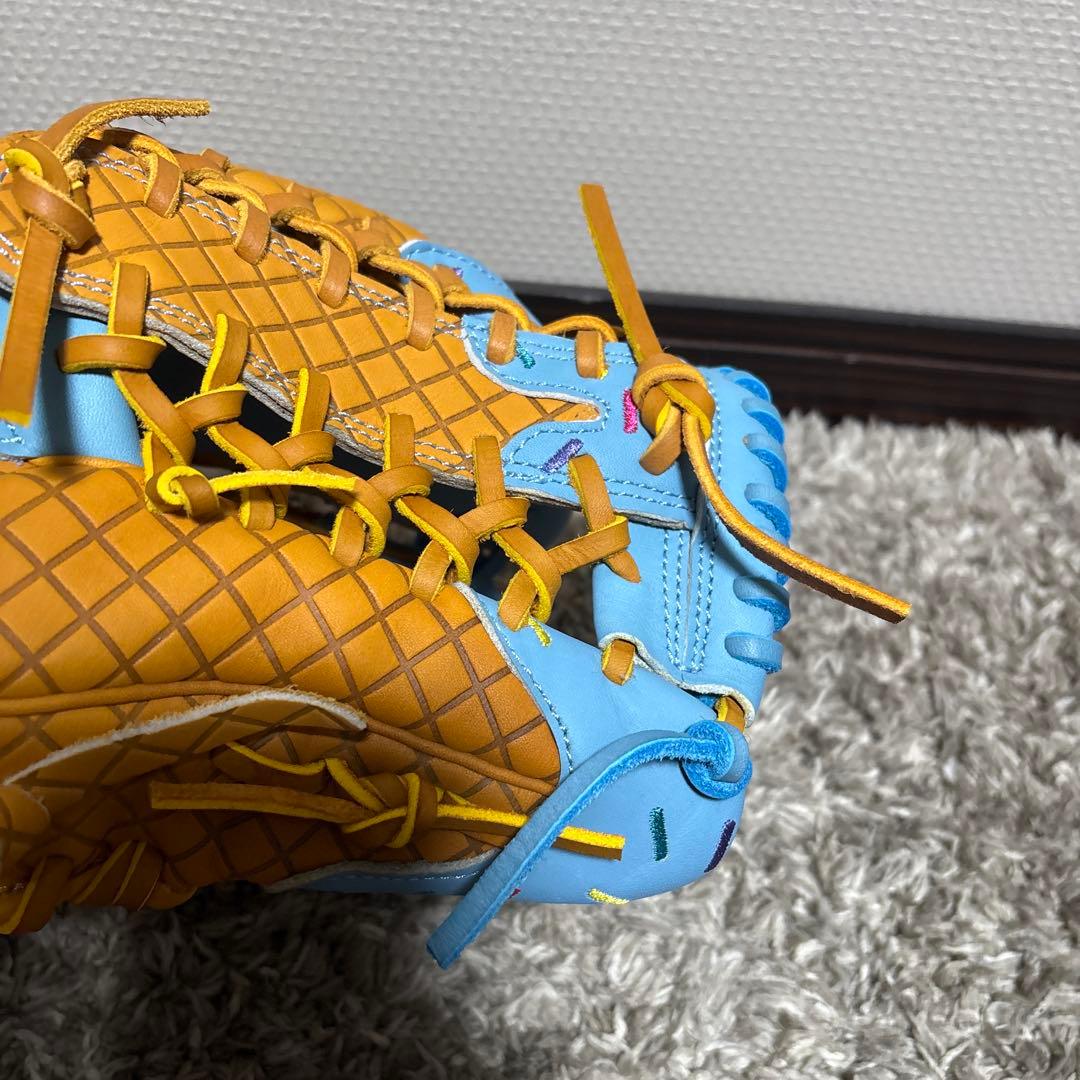 【再出品】アイスクリームグローブ 硬式外野手用