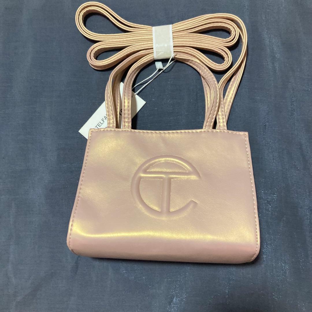 Telfar ロゴ入り ショルダーバッグ