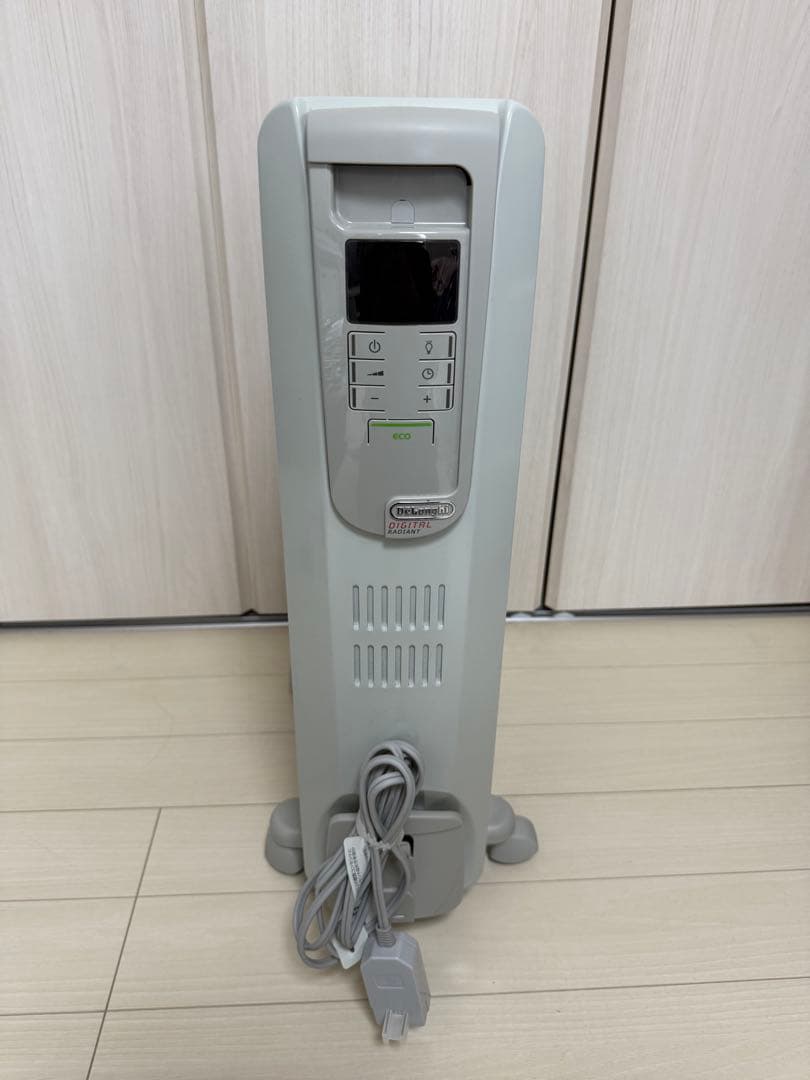 【美品】DeLonghi デロンギ オイルヒーターKHD410812-GC