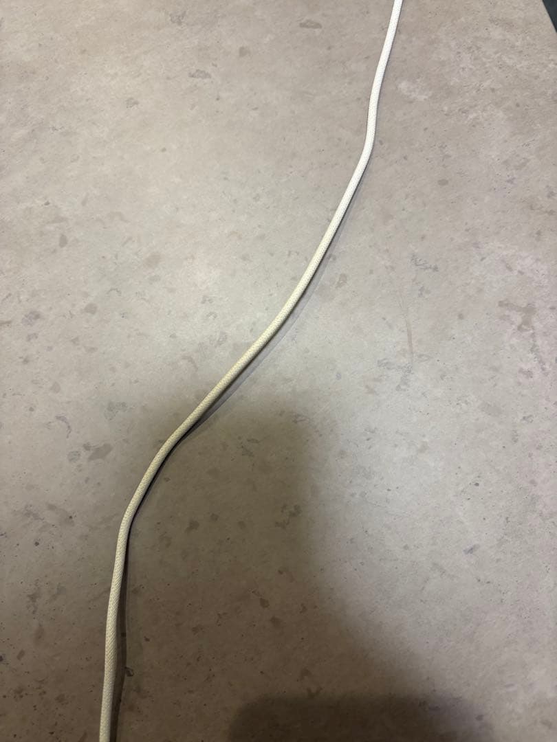 K*8様 AirPods Pro2 本体 箱、ケーブル付き