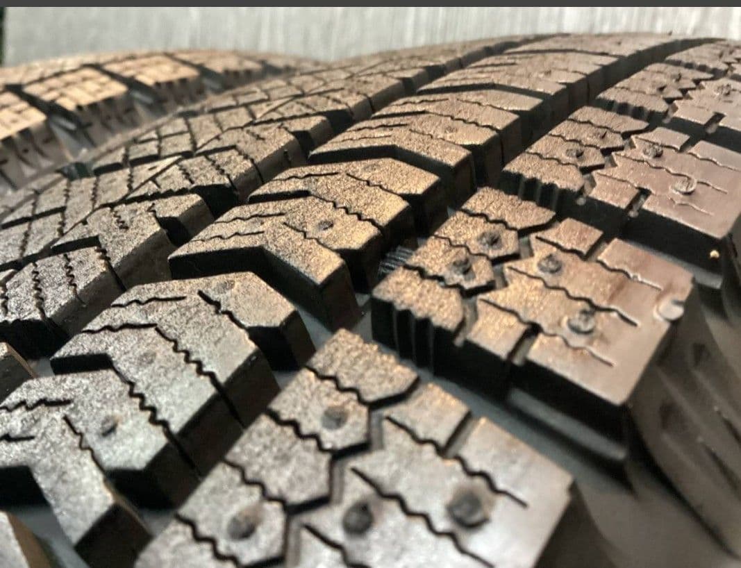 バリ溝 ブリヂストン スタッドレス VRX2 155/65R14 2022年