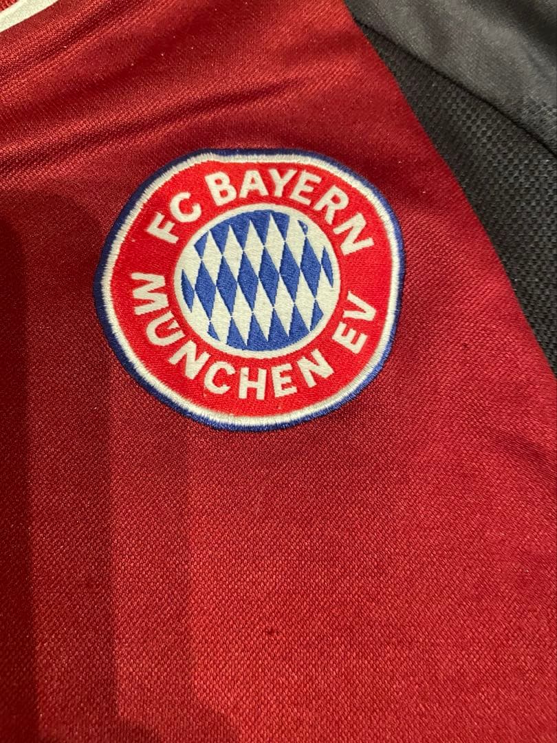 バイエルンミュンヘンユニフォーム01-02