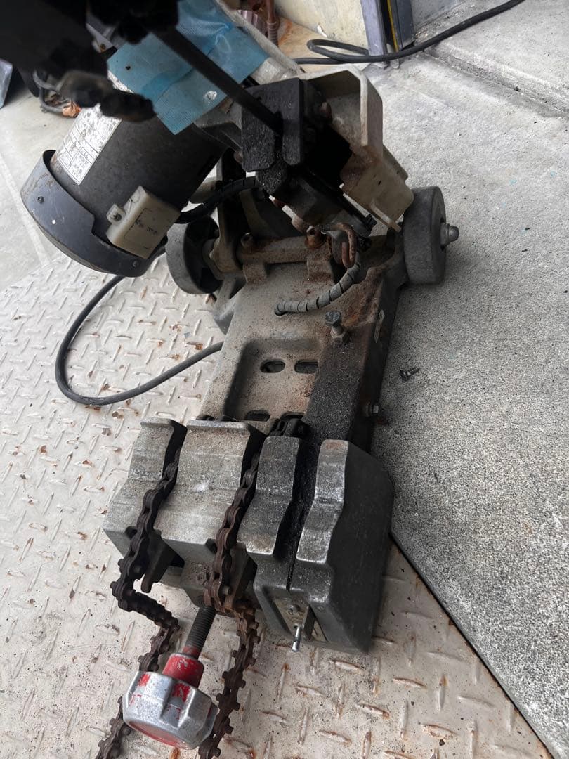 マキタ　メタルバンドソー B125