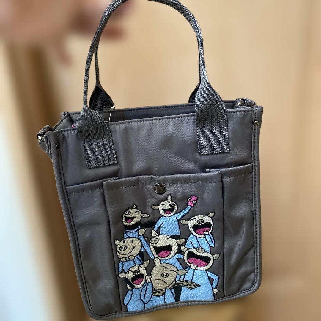 アルベロベロ　オレボレブラ　刺繍のショルダーバッグ　斜めがけバッグ