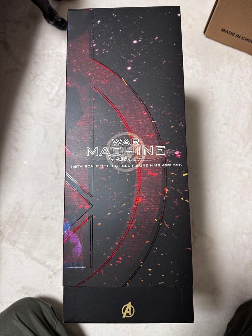 【最終値下げ】ホットトイズ アベンジャーズ IW ウォーマシン マーク4