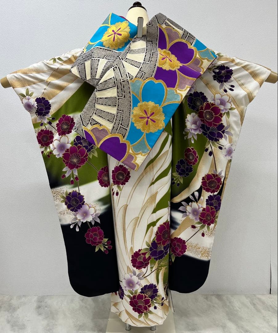 振り袖　フルセット　別誂長襦袢　成人式　白　緑　金彩加工　刺繍入り　722