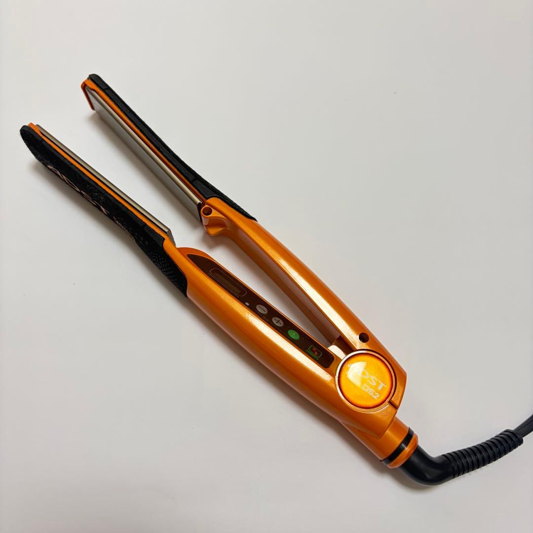 【2025年製】アドストADST Premium DS2 ストレートヘアアイロン