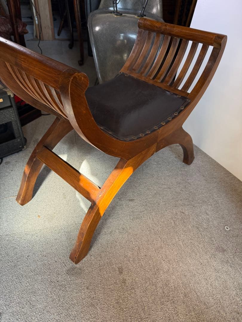 カルティニチェア スツール 本革鋲打ち バリ家具 アンティーク 椅子 当時物