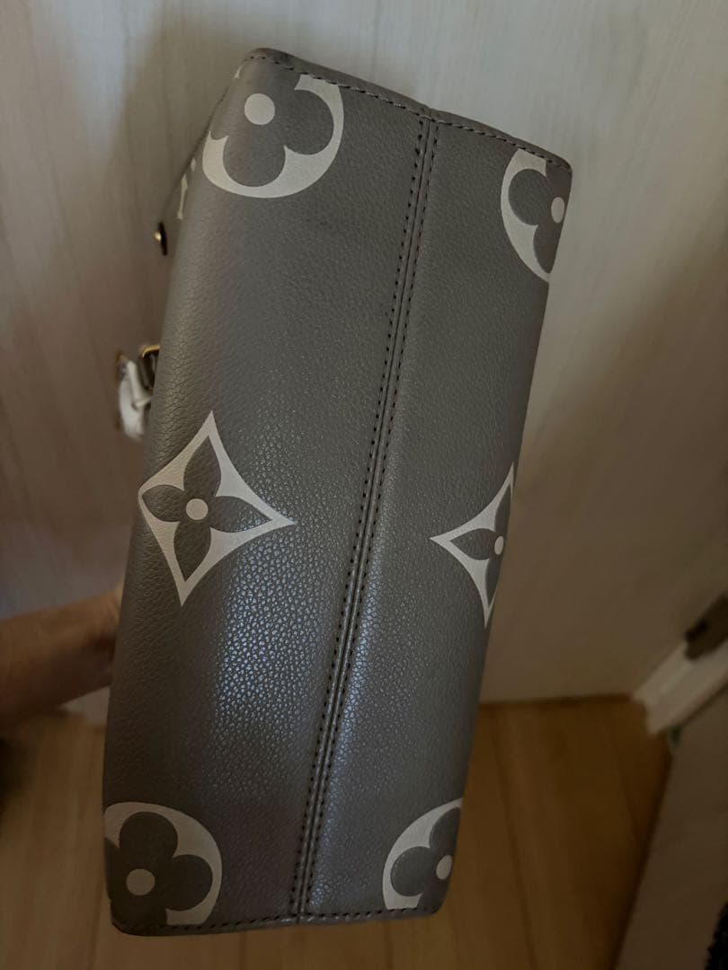 ルイヴィトン　オンザゴーPM