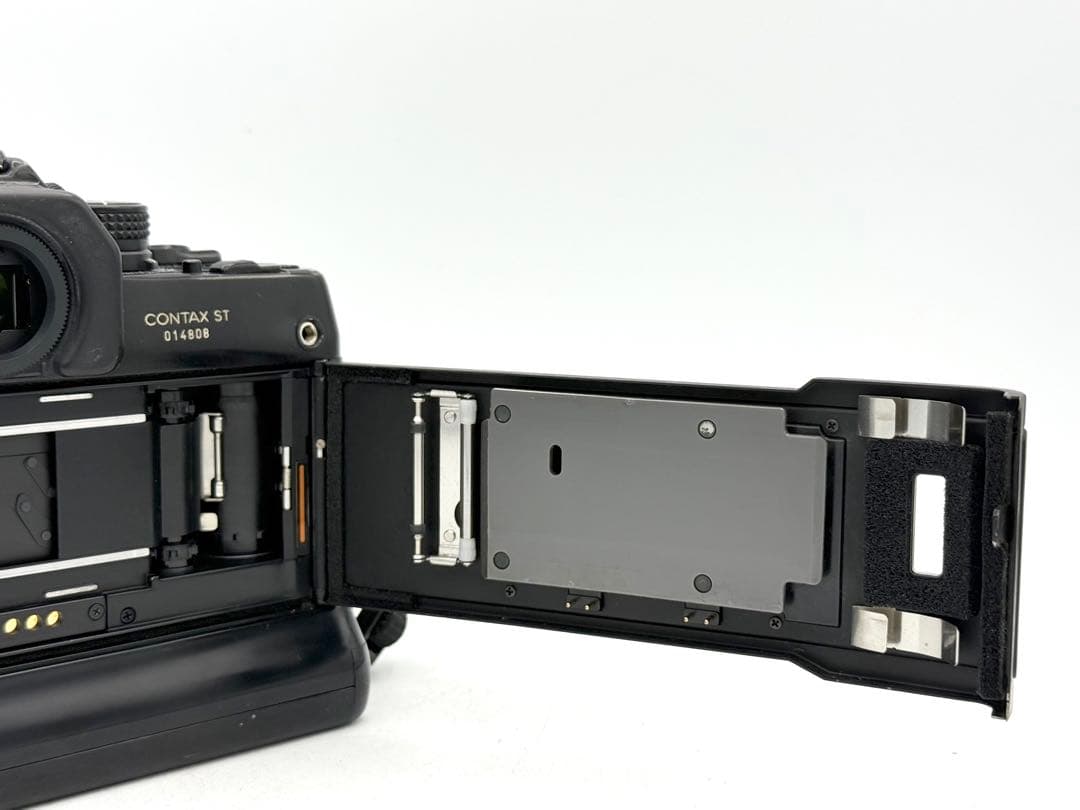 【完動品】CONTAX ST + P7 フイルム一眼レフ 動作確認済み