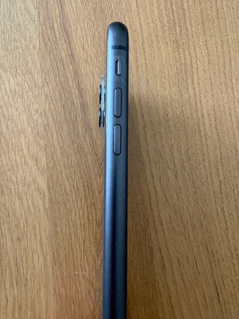 iPhone 11 ブラック 本体のみ 動作確認済み 初期化済