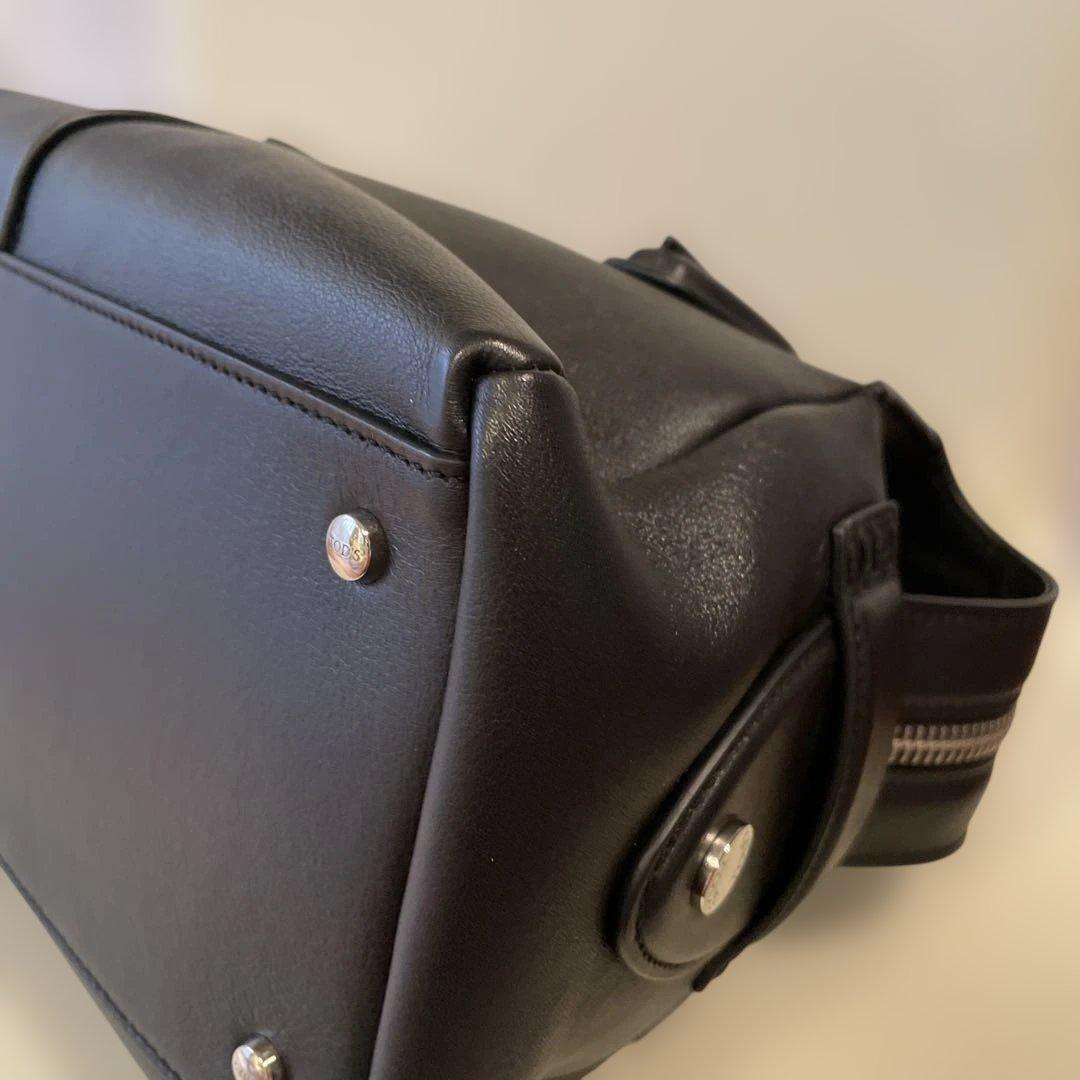 【極美品】トッズ　Dスタイリング バック　スモール 2way