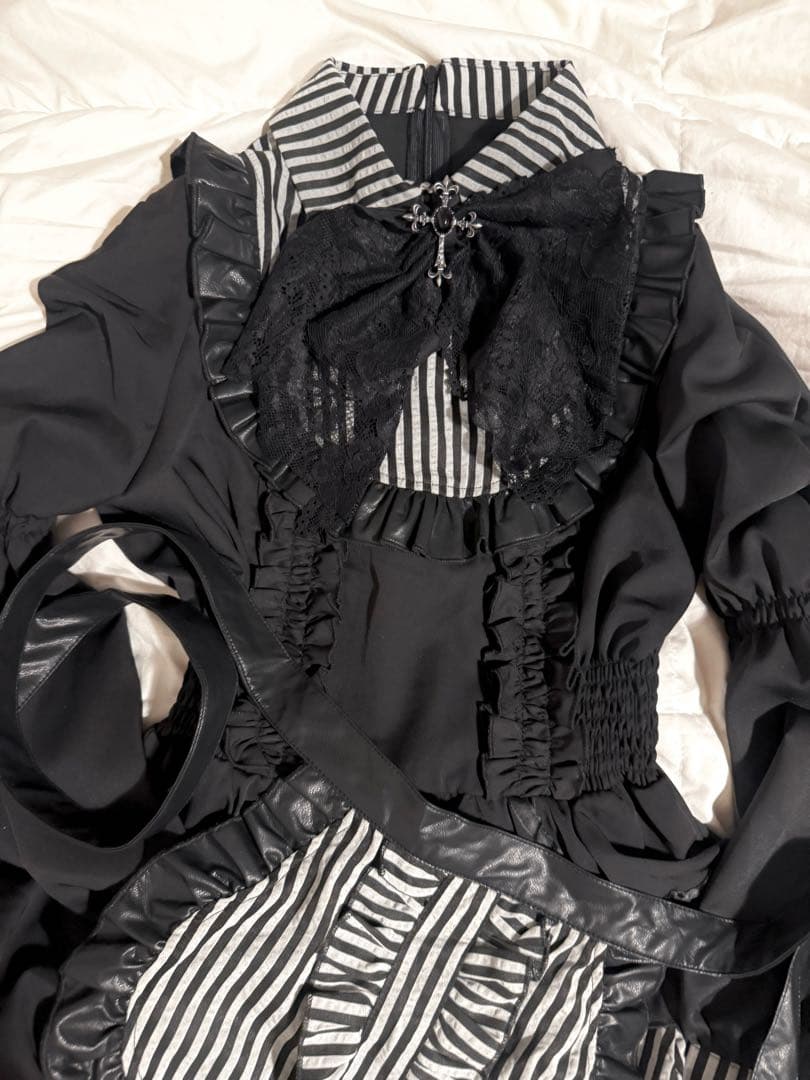 IMVAL Gothic Maid Dress ブラック QOOZA