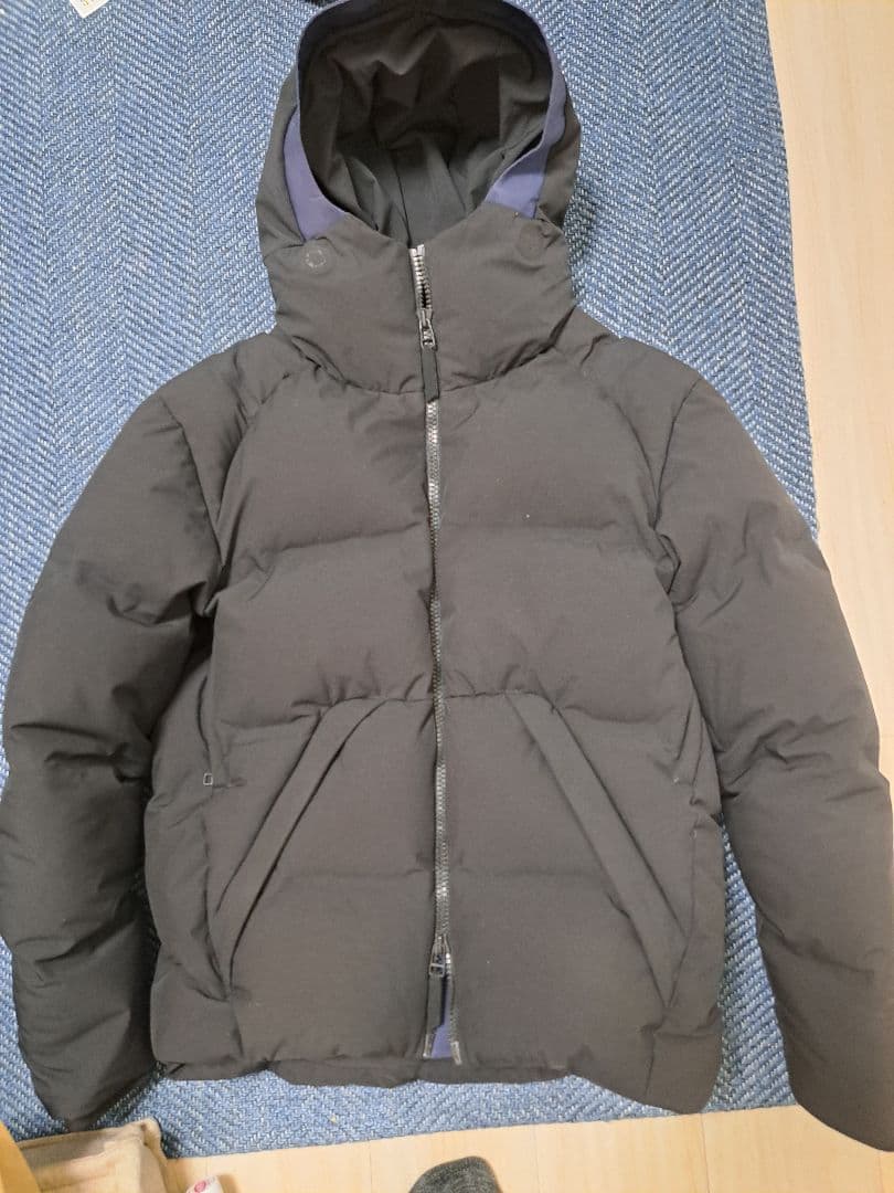 ISAORA イサオラ　ダウンジャケット ネイビー　希少M フーディダウン