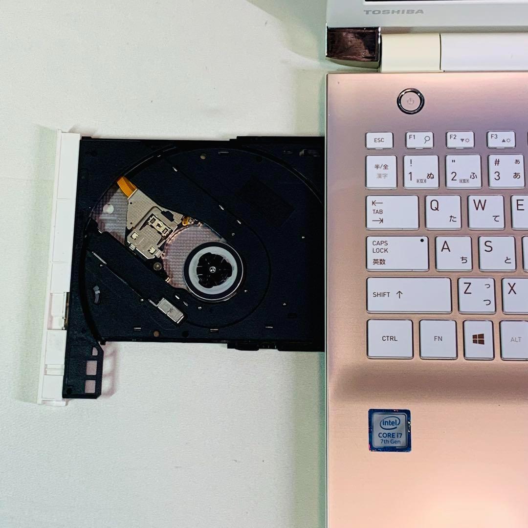 Core i7✨7世代✨SSD1TB✨32GB✨オフィス✨東芝✨ノートパソコン