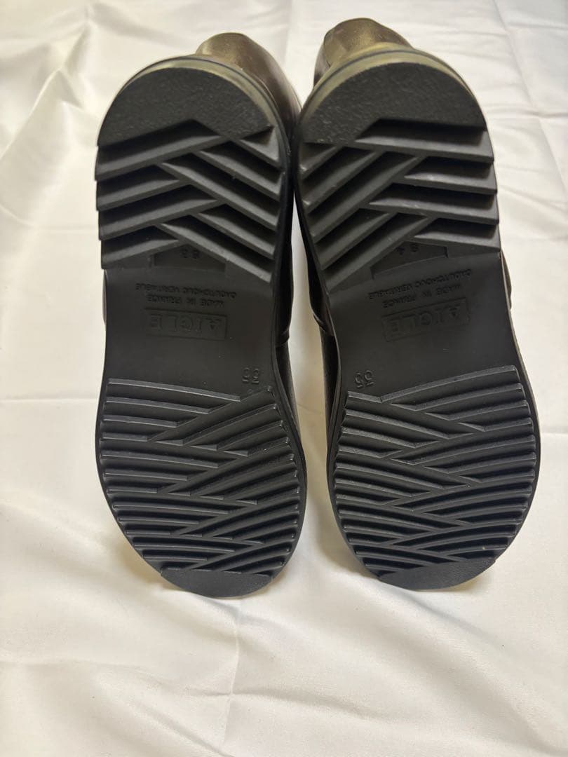 新品未使用　AIGLE CHANTEBELLE JP レインブーツ　35