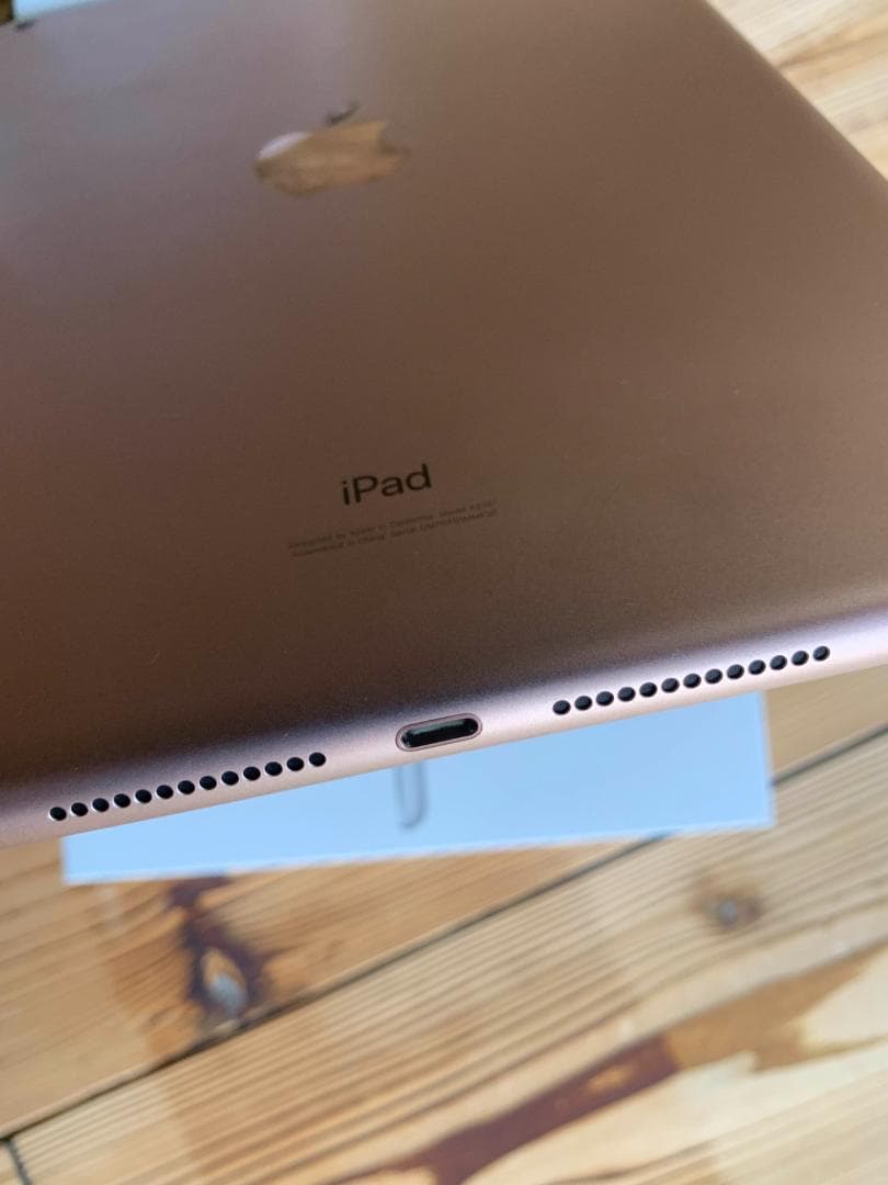 超美品 iPad 第7世代 バッテリー100% ゴールド 本体