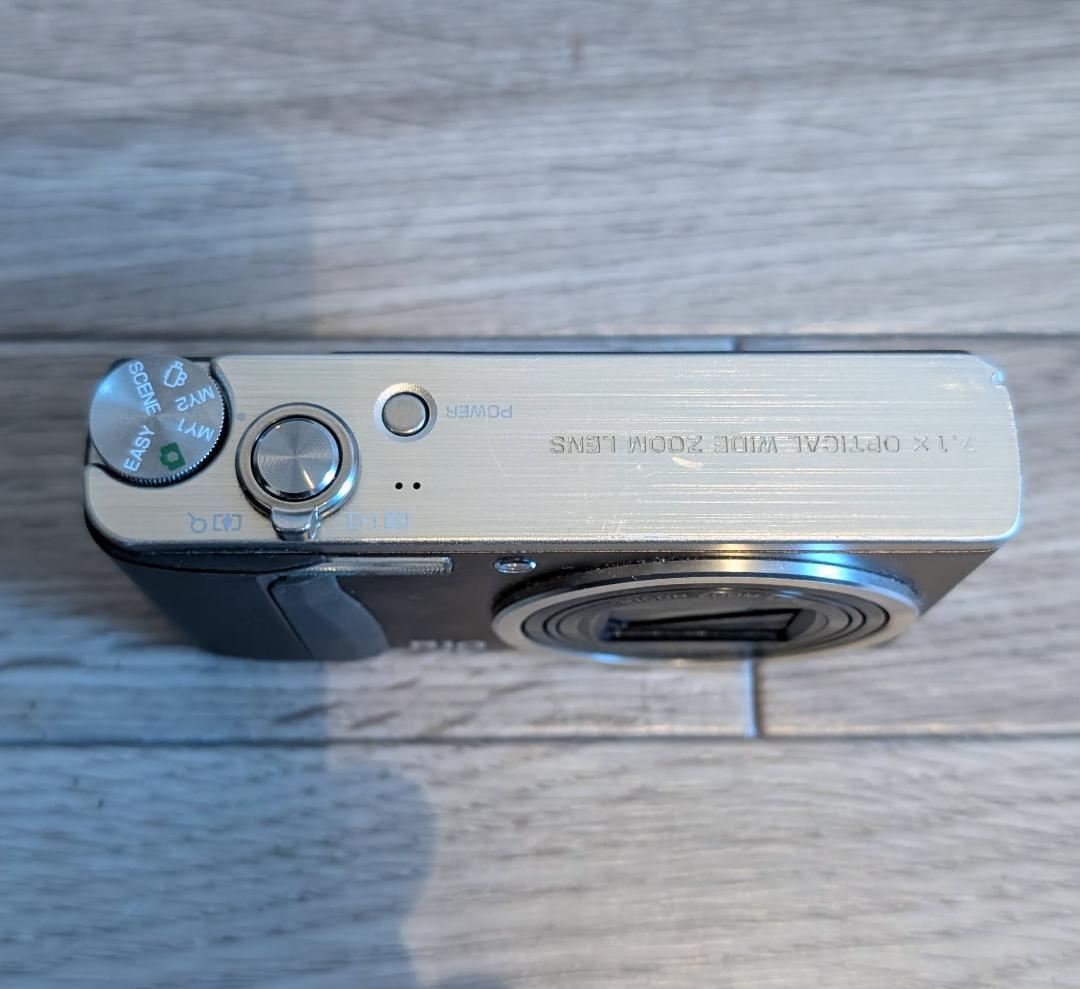 【完動品】RICOH R10 デジタルカメラ 4GBメモリーカード付き