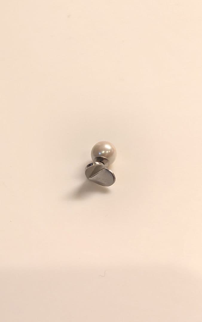 マ*ン様 MAYU　Small heart pierce (silver)　片耳