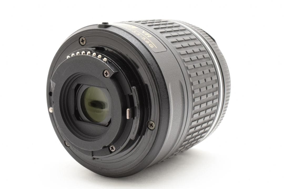 超美品　NIKON AF-P DX 18-55mm F3.5-5.6G M530