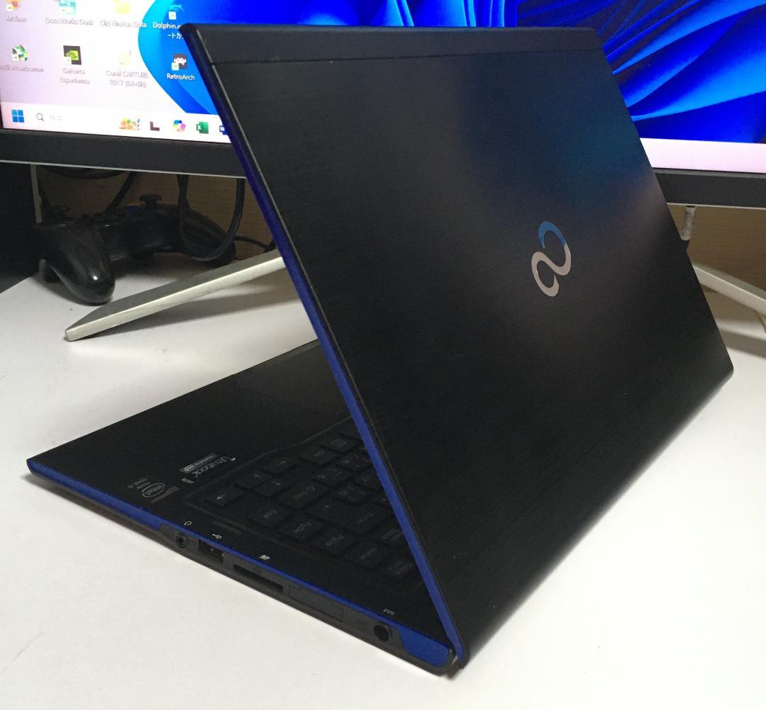 富士通 LIFEBOOK UH55/M Windows11