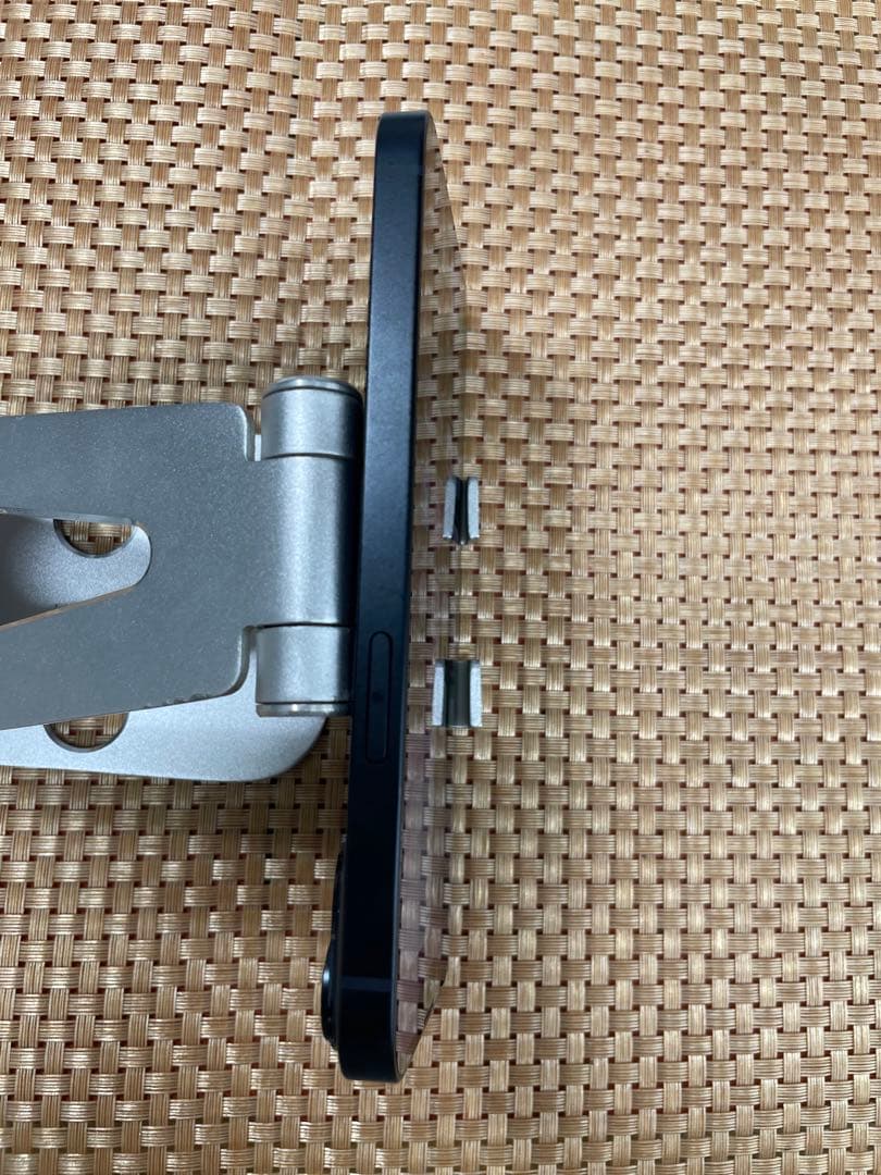 iPhone 14 256 GB ミッドナイトSIMフリー【1042】