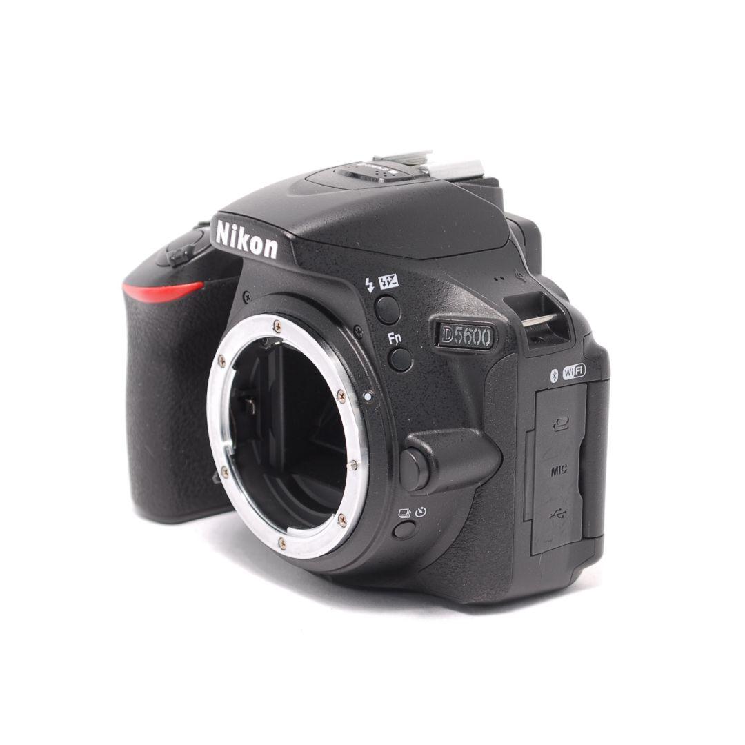 ❤即購入1000円OFF❤ Nikon D5600 手振れ補正搭載 高倍率レンズ