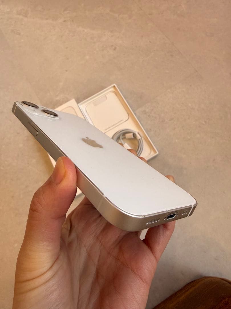 【美品】iPhone13 本体（箱付き） 128GB ホワイト