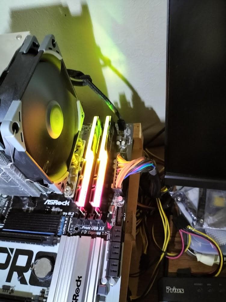 メモリー TRIDENT Z neo 32GB RGB