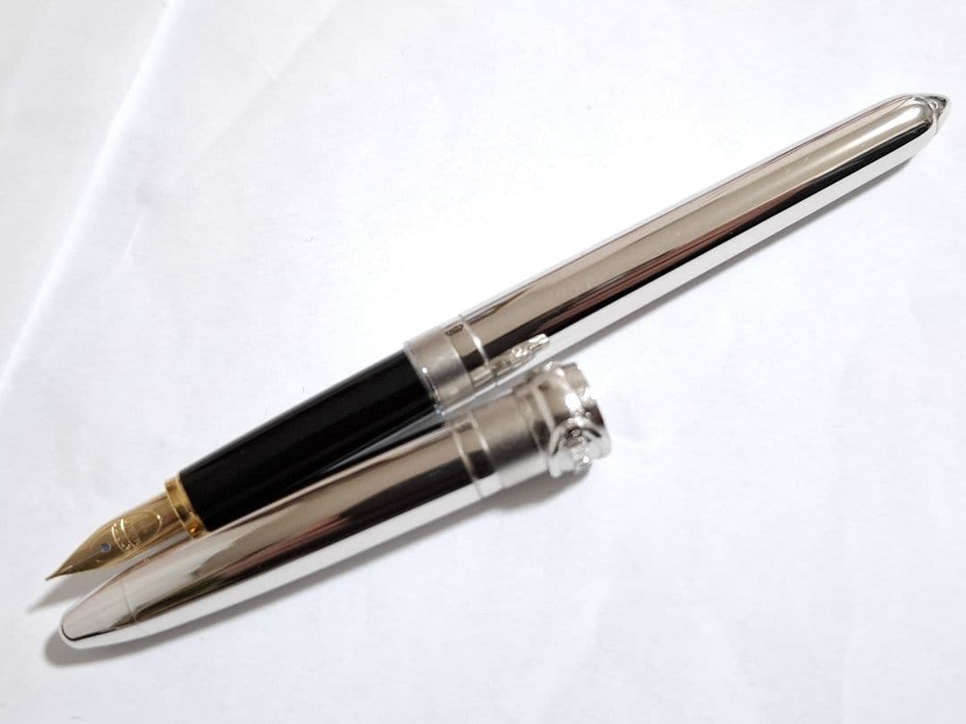 未使用　renoma PARIS レノマ　万年筆　ロジウム仕上げ　14K　細字