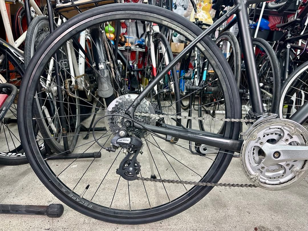 エスケープ R DISC 基本分解発送送料無料！近県の方完成車配送もOK！