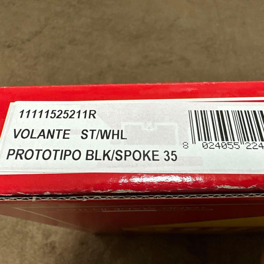 正規品　新品未使用MOMO プロトタイプ P-1 ステアリング350mm