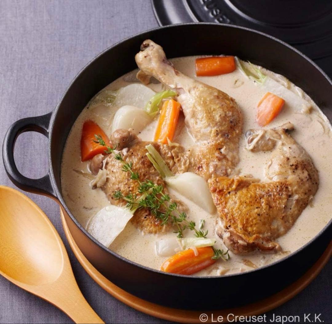 LE CREUSET 両手鍋 24cm ステンレス蒸し器付き