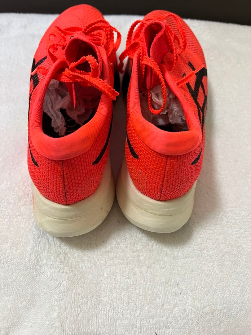 アシックス　メタスピードエッジパリ　27センチ　　　断捨離出品　即決購入求む❗️