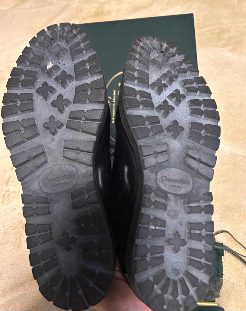 church's チャーチ　37