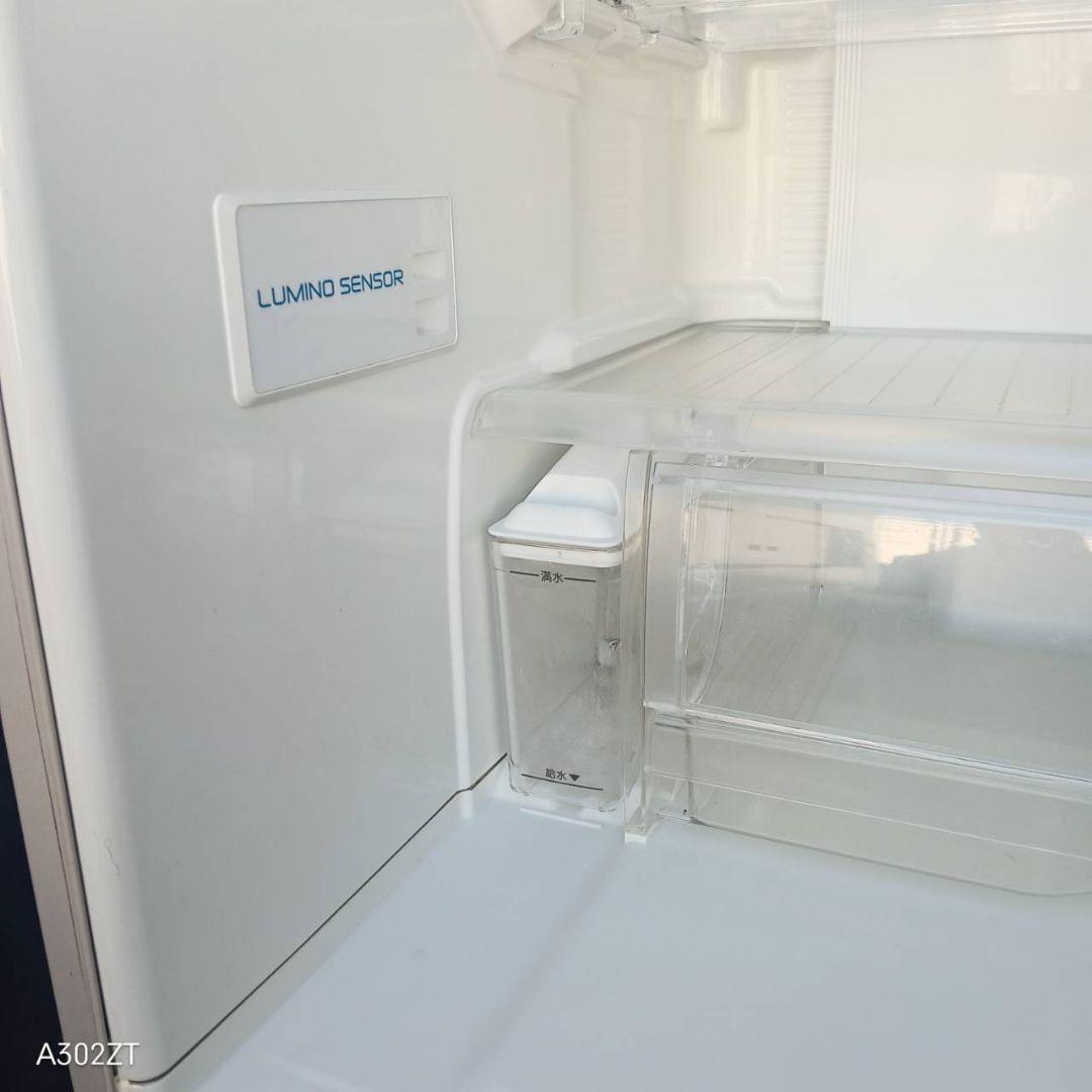 送料設置無料　Panasonic　人気モデル　大型冷蔵庫　426L