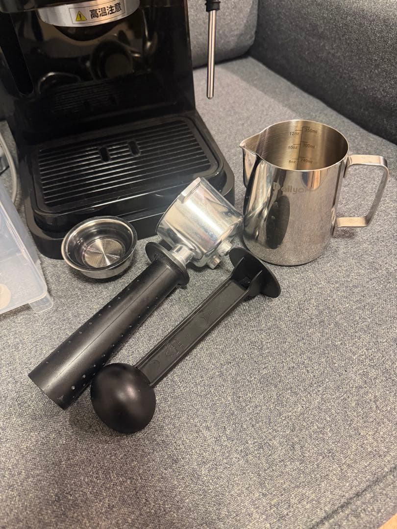 【先月購入品】De'Longhi EC235J-BKエスプレッソマシン ブラック