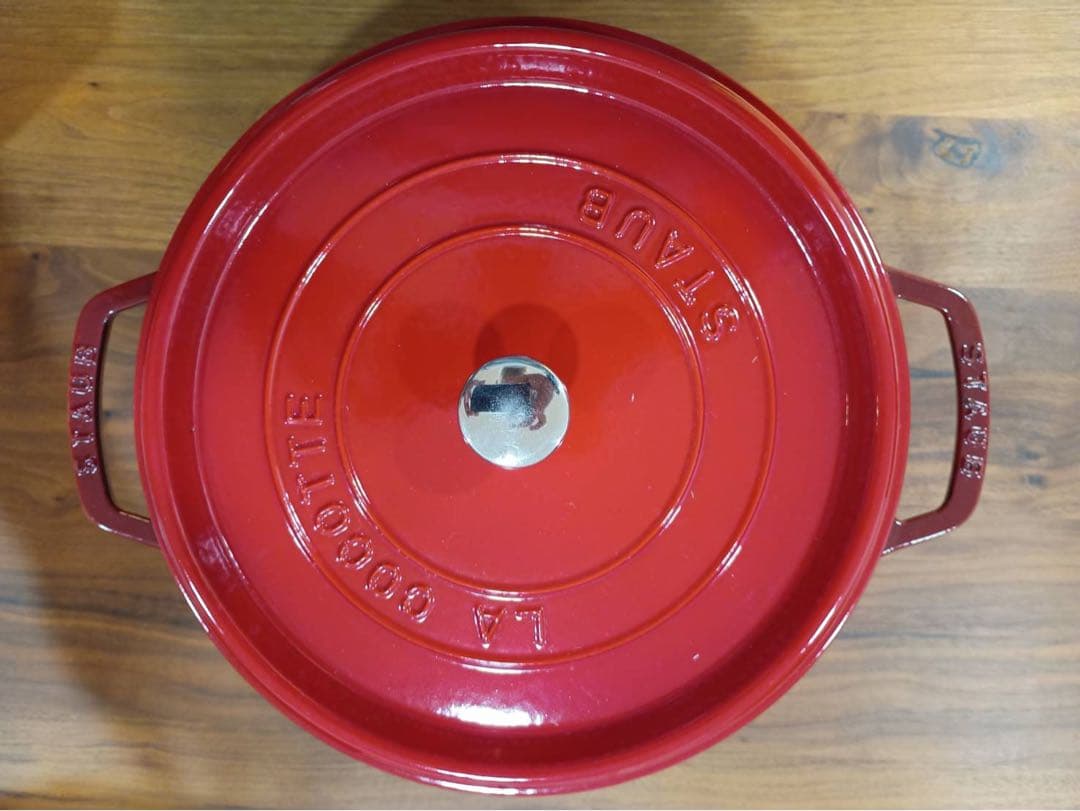 （新品未使用）Staub / ストゥブ　サイズ28cm