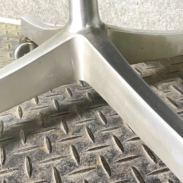 天童木工　カブトチェア　剣持勇　TENDO　キャスターチェア　デザイナーズ家具