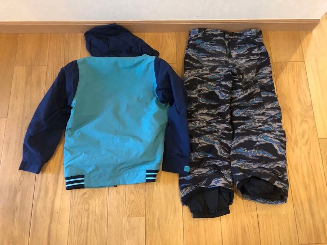 バートン　キッズ　スノーボードウェア セット　130cm BURTON