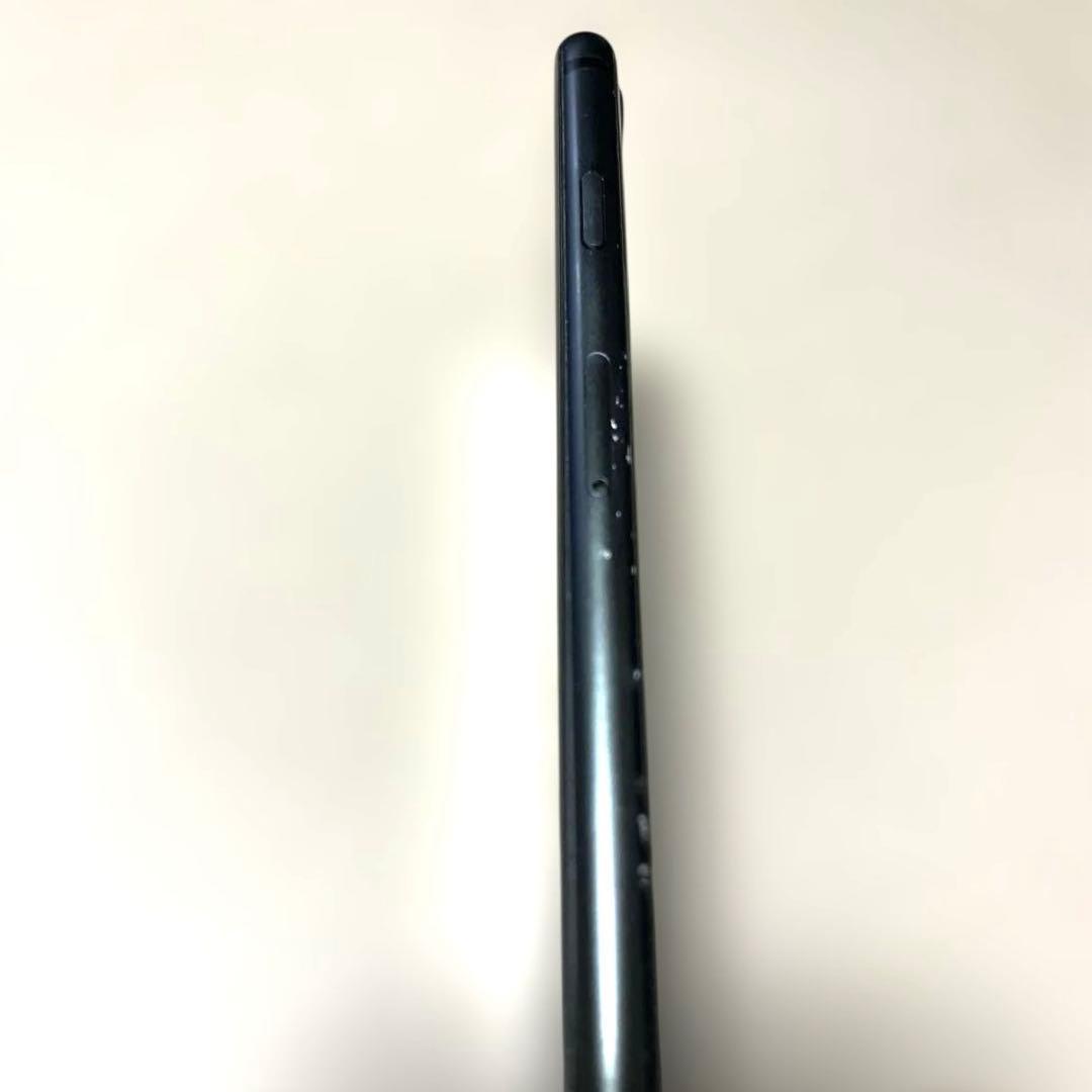 Apple iPhone 8ブラック