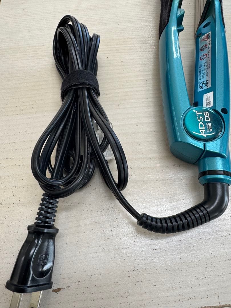 アドスト　ワイド　ストレートヘアアイロン