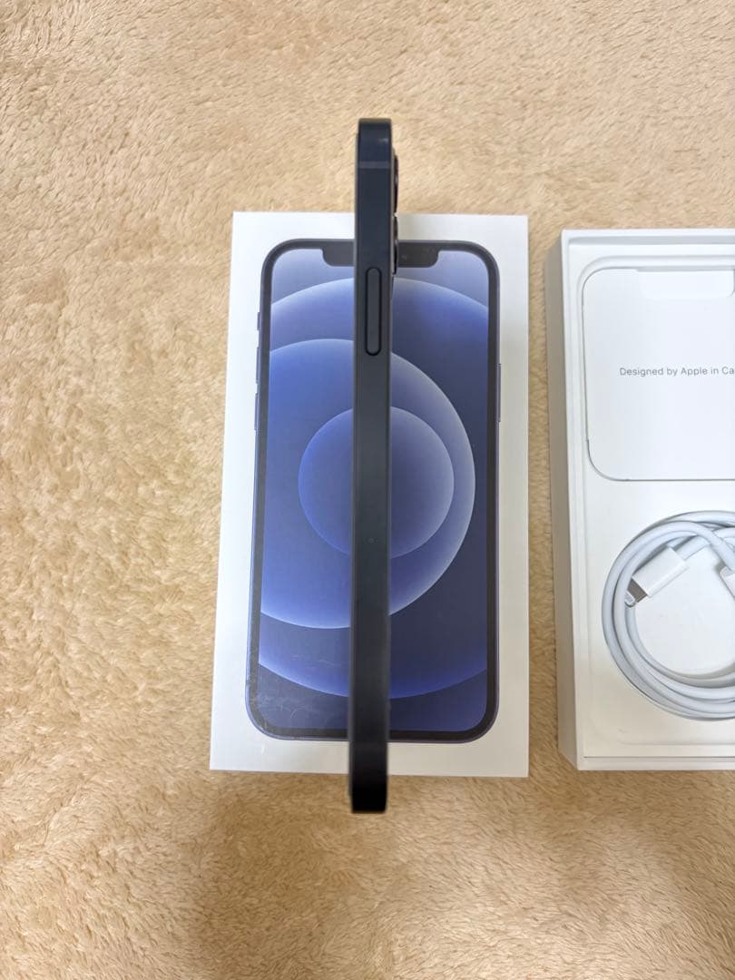 iPhone 12（128GB）ブラック　SIMフリー 使用感あり