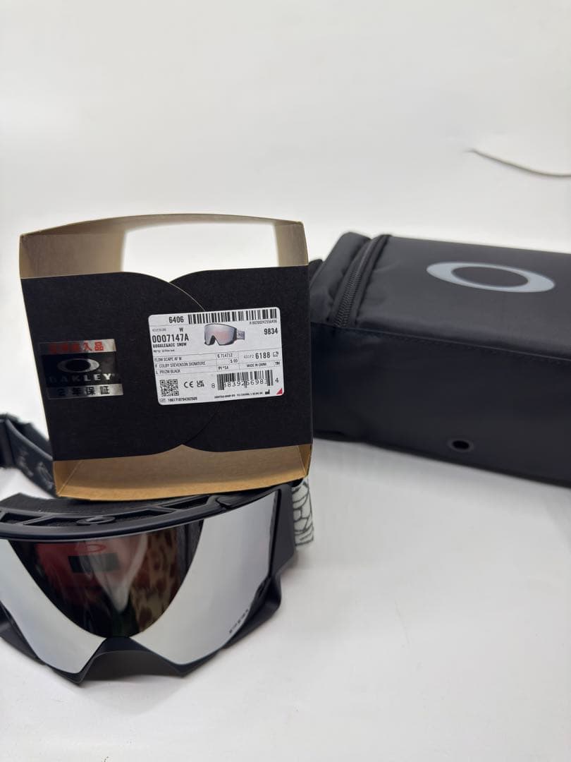 【新品】 OAKLEY FLOW SCAPE 25-26新モデル