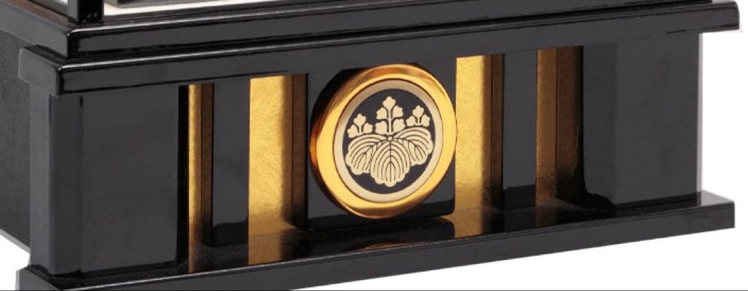 東京久月　五月人形　家紋付き兜飾り　ガラスケース入