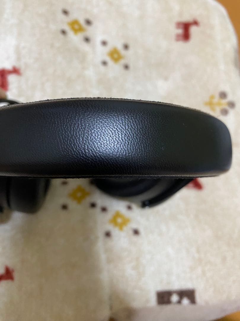 ヘッドホン Focal Bathys