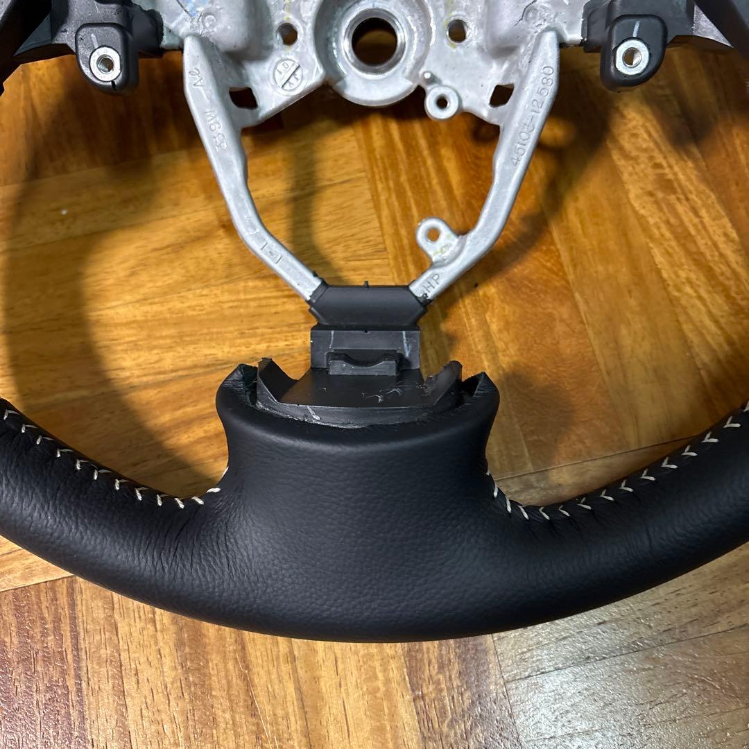 カローラルミオン　ON B ハンドル シフトノブ