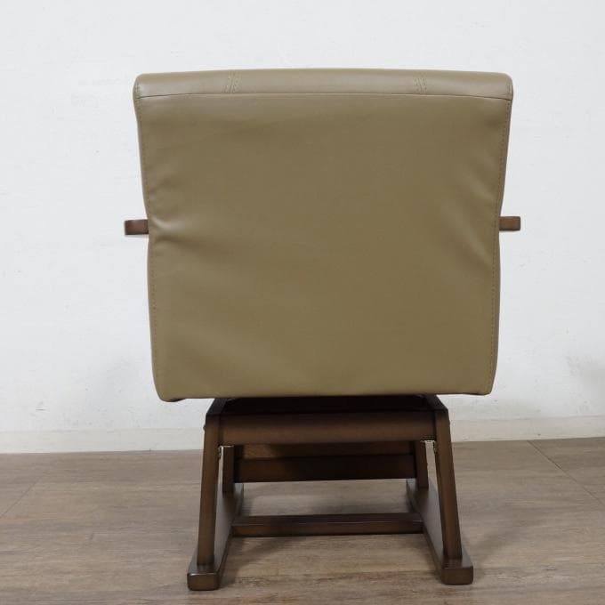 ベル　高級　肘あて付き　回転チェアー　高さ調節２段階 事務椅子　こたつ椅子